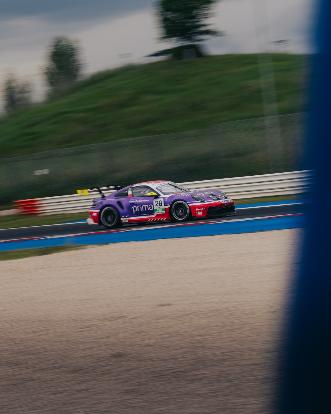 Il round 2 della Porsche Carrera Cup Italia 2026 si conclude con prestazioni che convincono